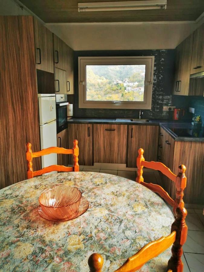 Moutoullas Mountain Views ภายนอก รูปภาพ